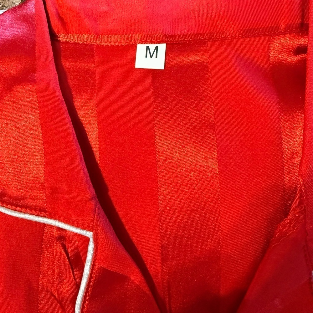 NWOT Striped Satin Feel Women’s Pajama Set Sz Medium Red, Bottoms Waist Elastic - Picture 5 of 12
